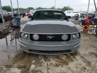 2006 Ford Mustang GT Deluxe with VIN 1ZVHT82H365232581, listed as a Copart auction lot 63277185 with 252,937 mi miles and Salvage title. Bid and sale history available at DreamBid. Image 5.