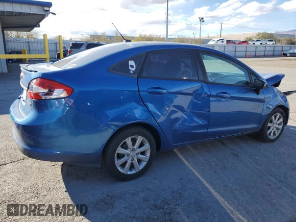 2011 Ford Fiesta SE z VIN 3FADP4BJ9BM154478, wystawiony jako Copart lot #48257645 z przebiegiem 109 717 mil mil oraz Szkoda całkowita • Salvage title. Historia ofert i sprzedaży dostępna na DreamBid. Obrazek 3.