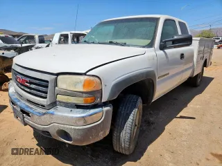 2007 GMC Sierra 2500HD Work Truck with VIN 1GDHC29U97E109075, listed as a Copart auction lot 62367145 with Not provided miles and Clean title. Bid and sale history available at DreamBid. Image 2.