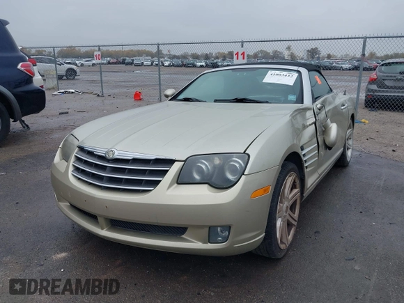 2006 Chrysler Crossfire Limited z VIN 1C3AN65L16X066010, wystawiony jako IAAI lot #41003432 z przebiegiem 95 926 mil mil oraz . Historia ofert i sprzedaży dostępna na DreamBid. Obrazek 17.