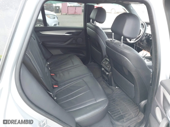 2018 BMW X5 xDrive40e iPerformance with VIN 5UXKT0C59J0W01768, listed as a IAAI auction lot 41603257 with 1 mi miles. Bid and sale history available at carsss.com. Image 8.
