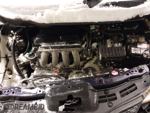 2010 Honda Fit Sport с VIN JHMGE8H47AC013526, выставлен на аукционе IAAI как лот 41617145 с пробегом 108 459 миль миль и . История ставок и продаж доступна на DreamBid. Изображение 10.