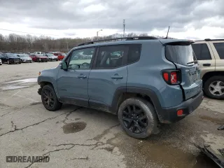 2018 Jeep Renegade Latitude with VIN ZACCJBBB8JPH98991, listed as a Copart auction lot 49357325 with 115,114 mi miles and Salvage Title. Bid and sale history available at carsss.com. Image 2.