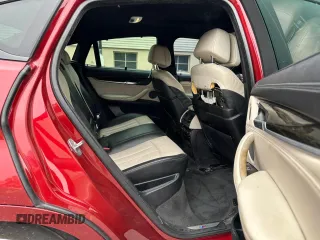 2015 BMW X6 xDrive50i with VIN 5UXKU6C59F0F93634, listed as a Copart auction lot 68158794 with 109,923 mi miles and Clean Title. Bid and sale history available at carsss.com. Image 9.