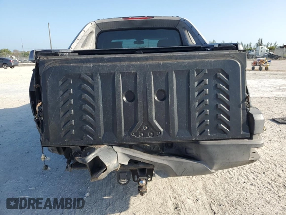 2004 Chevrolet Avalanche Z66 with VIN 3GNEC12T84G266501, listed as a Copart auction lot 51665155 with 170,273 mi miles and Salvage Title. Bid and sale history available at carsss.com. Image 6.