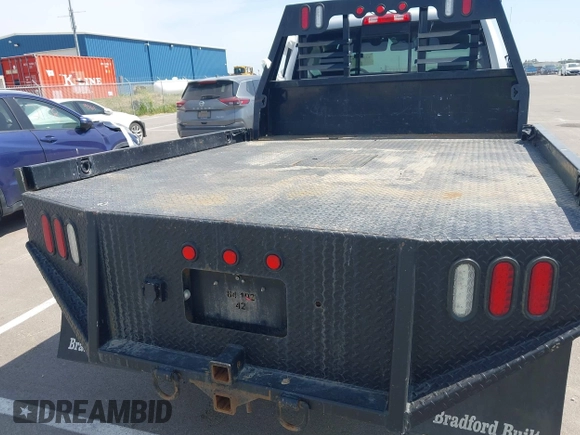 2016 Ram 2500 with VIN 3C6MR5AL3GG227919, listed as a IAAI auction lot 42507709 with 160,114 mi miles and . Bid and sale history available at DreamBid. Image 16.