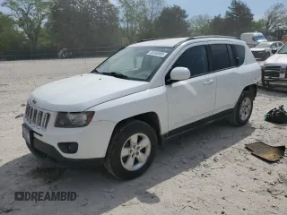 2016 Jeep Compass Latitude z VIN 1C4NJCEA4GD698184, wystawiony jako Copart lot #53086985 z przebiegiem 129 643 mil mil oraz Szkoda całkowita • Salvage title. Historia ofert i sprzedaży dostępna na DreamBid. Obrazek 1.