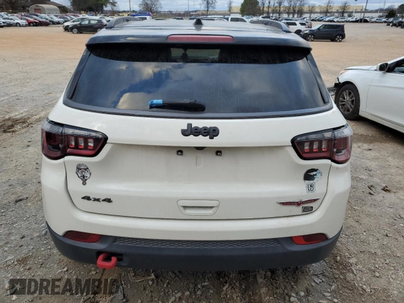 2019 Jeep Compass Trailhawk z VIN 3C4NJDDB4KT740047, wystawiony jako Copart lot #86834404 z przebiegiem 108 201 mil mil oraz Szkoda całkowita • Salvage title. Historia ofert i sprzedaży dostępna na DreamBid. Obrazek 6.