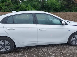 2020 Hyundai Ioniq Blue с VIN KMHC65LC8LU215813, выставлен на аукционе IAAI как лот 42344641 с пробегом 79 553 миль миль и . История ставок и продаж доступна на DreamBid. Изображение 13.