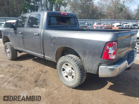 2016 Ram 2500 Tradesman with VIN 3C6UR5CL5GG162293, listed as a IAAI auction lot 41524815 with 243,012 mi miles and . Bid and sale history available at DreamBid. Image 3.