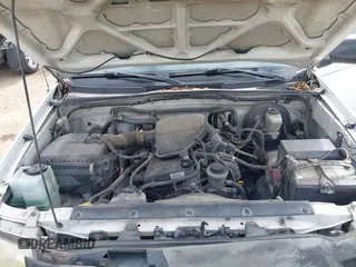 2008 Toyota Tacoma with VIN 5TENX22N38Z510277, listed as a IAAI auction lot 41516273 with 119,905 mi miles. Bid and sale history available at carsss.com. Image 10.