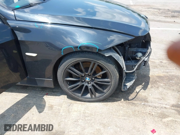 2006 BMW 3 Series 325i with VIN WBAVB13596KX65960, listed as a IAAI auction lot 42460430 with 331,860 mi miles and . Bid and sale history available at DreamBid. Image 6.