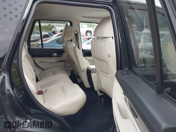 2011 Land Rover Range Rover Sport SC with VIN SALSH2E40BA267833, listed as a IAAI auction lot 42255739 with 101,323 mi miles and . Bid and sale history available at DreamBid. Image 8.