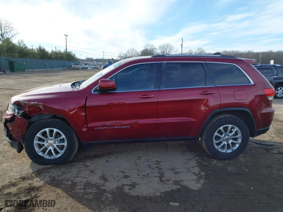 2015 Jeep Grand Cherokee Altitude with VIN 1C4RJFAG4FC626130, listed as a IAAI auction lot 41405767 with 131,069 mi miles. Bid and sale history available at carsss.com. Image 15.