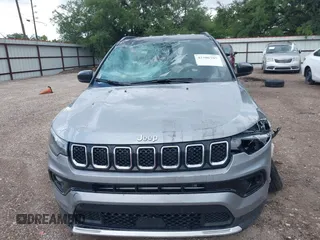 2024 Jeep Compass Limited с VIN 3C4NJDCN0RT610787, выставлен на аукционе IAAI как лот 42506705 с пробегом 54 843 миль миль и . История ставок и продаж доступна на DreamBid. Изображение 12.