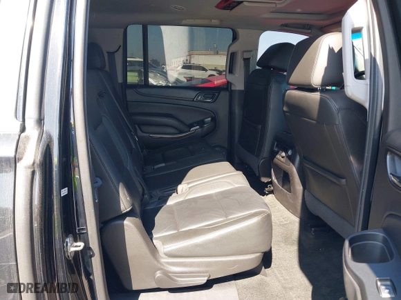2018 Chevrolet Suburban LT with VIN 1GNSCHKCXJR262926, listed as a IAAI auction lot 41675862 with 181,117 mi miles. Bid and sale history available at carsss.com. Image 8.