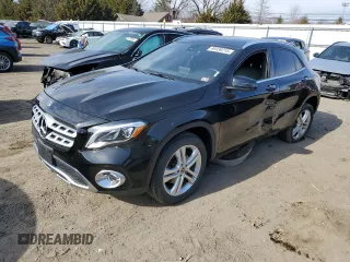 2020 Mercedes-Benz GLA 250 z VIN WDCTG4GB0LJ664301, wystawiony jako Copart lot #46438215 z przebiegiem 37 561 mil mil oraz Szkoda całkowita • Salvage title. Historia ofert i sprzedaży dostępna na DreamBid. Obrazek 1.