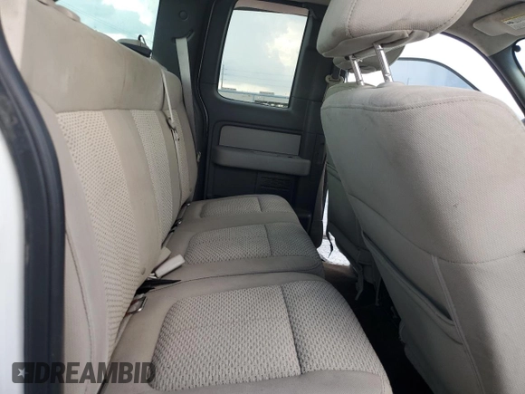 2010 Ford F-150 XL с VIN 1FTEX1C83AFB42561, выставлен на аукционе Copart как лот 62502315 с пробегом 68 156 миль миль и Чистый • Clean title. История ставок и продаж доступна на DreamBid. Изображение 10.