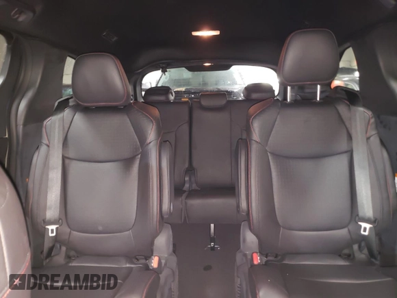 2025 Toyota Sienna XSE z VIN 5TDDSKFCXSS167538, wystawiony jako Copart lot #48190625 z przebiegiem 668 mil mil oraz Czysty tytuł • Clean title. Historia ofert i sprzedaży dostępna na DreamBid. Obrazek 10.