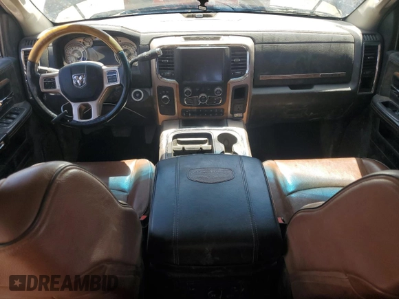 2017 Ram 2500 Longhorn z VIN 3C6UR5GL4HG539532, wystawiony jako Copart lot #54075865 z przebiegiem 88 878 mil mil oraz Szkoda całkowita • Salvage title. Historia ofert i sprzedaży dostępna na DreamBid. Obrazek 8.