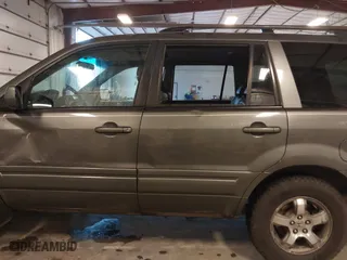 2007 Honda Pilot EX-L with VIN 2HKYF187X7H528523, listed as a IAAI auction lot 40977045 with 139,463 mi miles. Bid and sale history available at carsss.com. Image 15.