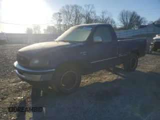 1998 Ford F-150 z VIN 1FTDF17W2WNA07432, wystawiony jako Copart lot #42827675 z przebiegiem 182 214 mil mil oraz Szkoda całkowita • Salvage title. Historia ofert i sprzedaży dostępna na DreamBid. Obrazek 1.