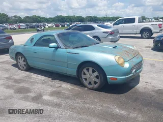 2002 Ford Thunderbird Hardtop Premium с VIN 1FAHP60A42Y126835, выставлен на аукционе IAAI как лот 42693835 с пробегом Не указан миль и . История ставок и продаж доступна на DreamBid. Изображение 1.