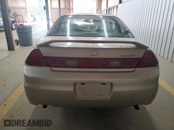 2001 Honda Accord EX z VIN 1HGCG22511A007419, wystawiony jako Copart lot #52366735 z przebiegiem Nie podano mil oraz Szkoda całkowita • Salvage title. Historia ofert i sprzedaży dostępna na DreamBid. Obrazek 6.