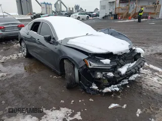 2021 Acura TLX w/Technology Package with VIN 19UUB6F40MA002194, listed as a IAAI auction lot 41553613 with 1 mi miles. Bid and sale history available at carsss.com. Image 1.
