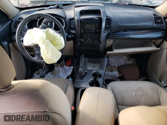 2012 Kia Sorento LX with VIN 5XYKTCA61CG240161, listed as a Copart auction lot 81525333 with Not Provided miles and Salvage Title. Bid and sale history available at DreamBid. Image 8.