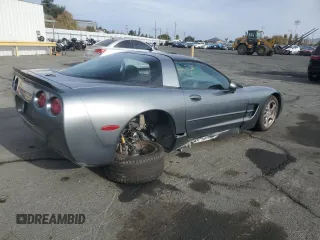 2004 Chevrolet Corvette with VIN 1G1YY22G045106340, listed as a Copart auction lot 79135644 with 145,026 mi miles and Salvage Title. Bid and sale history available at carsss.com. Image 3.