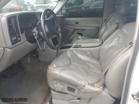 2000 GMC New Sierra 1500 SLE with VIN 2GTEC19T0Y1235885, listed as a Copart auction lot 72353944 with NaN miles and Salvage Title. Bid and sale history available at carsss.com. Image 7.