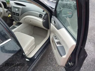 2008 Subaru Impreza i с VIN JF1GE61638H501778, выставлен на аукционе IAAI как лот 42320313 с пробегом 121 373 миль миль и . История ставок и продаж доступна на DreamBid. Изображение 5.