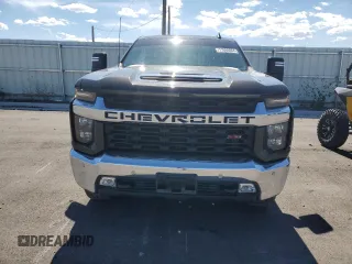 2023 Chevrolet Silverado 3500HD LT with VIN 1GC4YTE71PF180193, listed as a Copart auction lot 71985064 with 40,200 mi miles and Salvage Title. Bid and sale history available at carsss.com. Image 5.