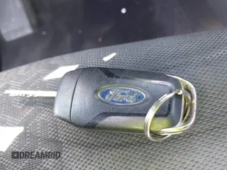 2019 Ford F-150 XL с VIN 1FTEW1E53KFC60729, выставлен на аукционе IAAI как лот 42289144 с пробегом 130 553 миль миль и . История ставок и продаж доступна на DreamBid. Изображение 11.