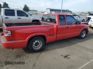 2000 GMC Sonoma SLS with VIN 1GTCS19W1Y8114591, listed as a Copart auction lot 70182694 with 182,093 mi miles and Salvage Title. Bid and sale history available at carsss.com. Image 3.