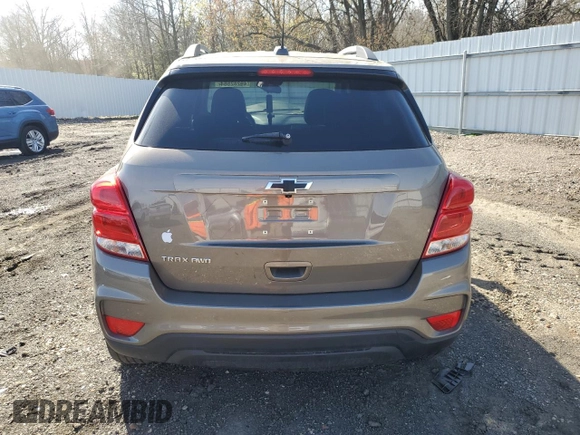 2022 Chevrolet Trax LT with VIN KL7CJPSM2NB530112, listed as a Copart auction lot 49282564 with 0 mi miles and Salvage Title. Bid and sale history available at carsss.com. Image 6.