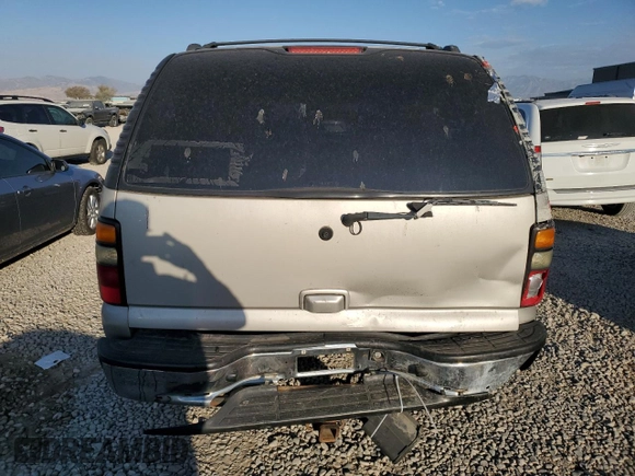 2004 Chevrolet Suburban LT with VIN 1GNGK26U64R246994, listed as a Copart auction lot 75951184 with 0 mi miles and Salvage Title. Bid and sale history available at carsss.com. Image 6.