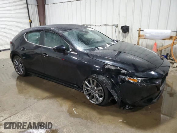 2020 Mazda 3 with VIN JM1BPALM6L1157409, listed as a Copart auction lot 88316725 with 124,313 mi miles and Salvage title. Bid and sale history available at DreamBid. Image 4.