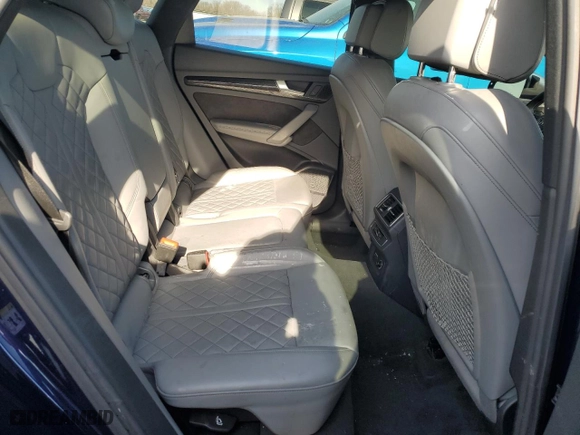 2019 Audi SQ5 Premium Plus with VIN WA1B4AFY4K2002190, listed as a Copart auction lot 47019725 with 86,395 mi miles and Salvage Title. Bid and sale history available at carsss.com. Image 10.
