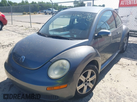 2006 Volkswagen Beetle с VIN 3VWPW31C96M411004, выставлен на аукционе IAAI как лот 42551011 с пробегом 95 514 миль миль и . История ставок и продаж доступна на DreamBid. Изображение 2.