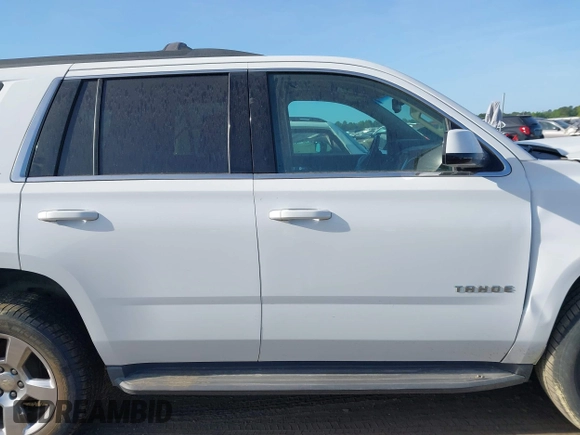 2016 Chevrolet Tahoe LT z VIN 1GNSCBKC9GR466543, wystawiony jako IAAI lot #42139663 z przebiegiem 235 744 mil mil oraz . Historia ofert i sprzedaży dostępna na DreamBid. Obrazek 13.