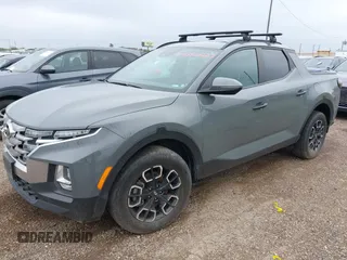 2023 Hyundai Santa Cruz SEL z VIN 5NTJCDAE6PH041342, wystawiony jako IAAI lot #42192227 z przebiegiem Nie podano mil oraz . Historia ofert i sprzedaży dostępna na DreamBid. Obrazek 2.