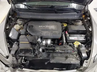 2016 Jeep Cherokee Sport with VIN 1C4PJMAB5GW246889, listed as a IAAI auction lot 40847921 with 164,210 mi miles. Bid and sale history available at carsss.com. Image 10.
