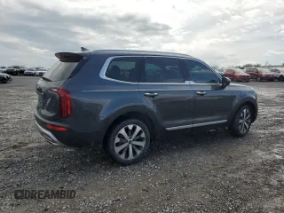2022 Kia Telluride S with VIN 5XYP64HC6NG245499, listed as a Copart auction lot 54368215 with 31,624 mi miles and Salvage title. Bid and sale history available at DreamBid. Image 3.