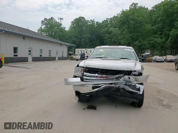 2013 GMC Sierra 2500HD Work Truck с VIN 1GT12ZCGXDF118085, выставлен на аукционе Copart как лот 59717505 с пробегом 187 063 миль миль и Списание • Salvage title. История ставок и продаж доступна на DreamBid. Изображение 13.