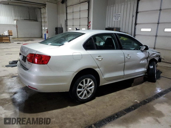2011 Volkswagen Jetta Sedan SE w/Convenience & Sunroof PZEV with VIN 3VWDZ7AJ1BM363105, listed as a Copart auction lot 52746715 with 189,676 mi miles and Salvage Title. Bid and sale history available at carsss.com. Image 3.