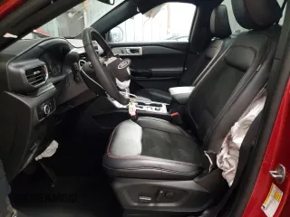 2023 Ford Explorer ST-Line with VIN 1FMSK8KH0PGC01673, listed as a Copart auction lot 62283555 with 7,800 mi miles and Salvage title. Bid and sale history available at DreamBid. Image 7.