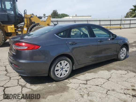 2019 Ford Fusion S with VIN 3FA6P0G75KR108633, listed as a Copart auction lot 48537705 with Not Provided miles and Clean Title. Bid and sale history available at DreamBid. Image 3.