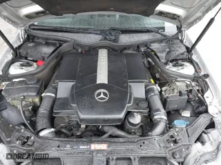 2006 Mercedes-Benz CLK-Class 5.0L with VIN WDBTJ75H76F200069, listed as a IAAI auction lot 41379101 with 173,699 mi miles. Bid and sale history available at carsss.com. Image 10.